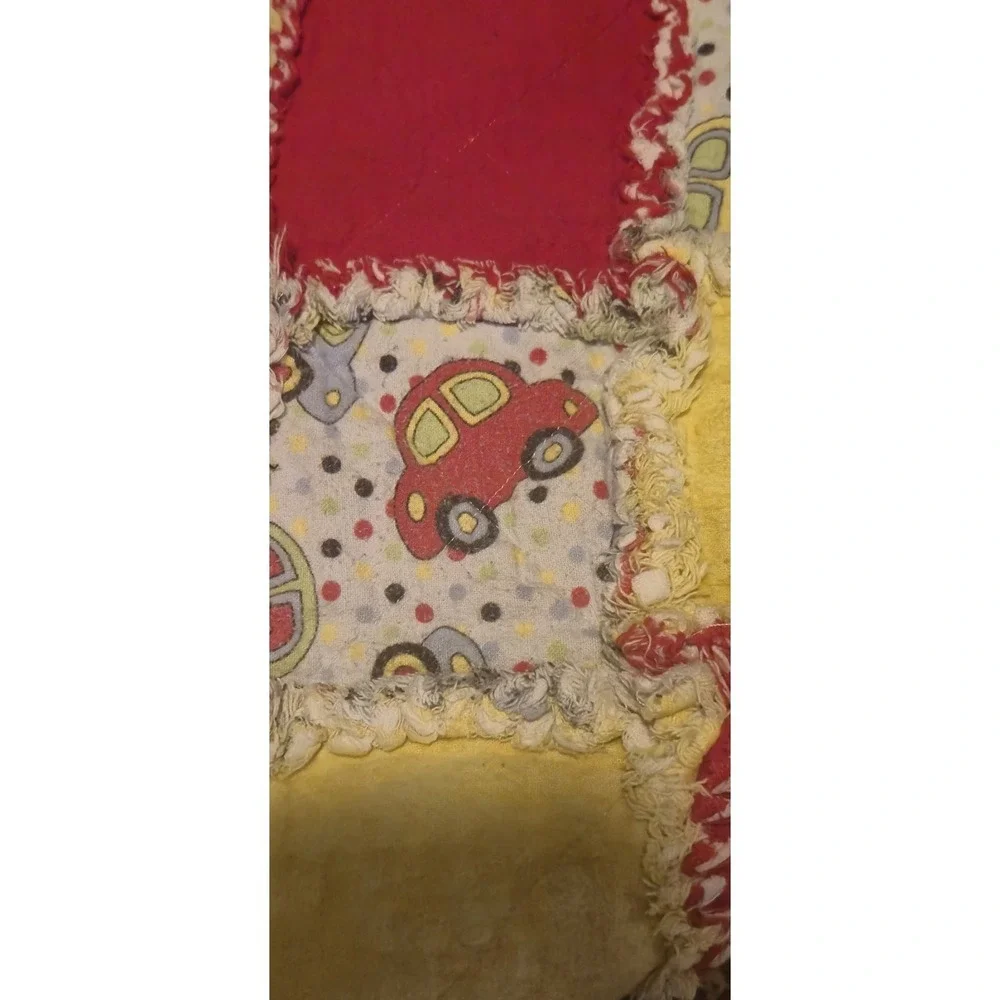 Handmade Rag‎ Quilt Baby Blanket  Red Yellow Cars Patchwork 37x27
